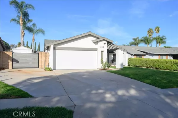 Corona, CA 92882,1384 Emerald Street