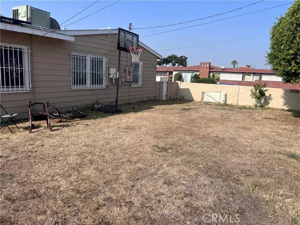 Compton, CA 90220,500 S Clymar Avenue