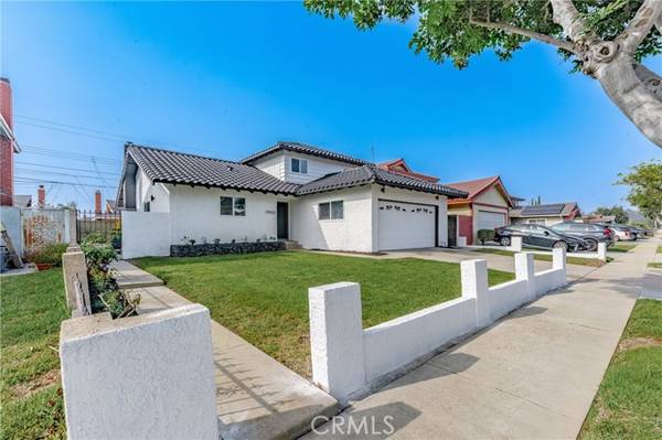 Carson, CA 90746,19533 Enslow Drive