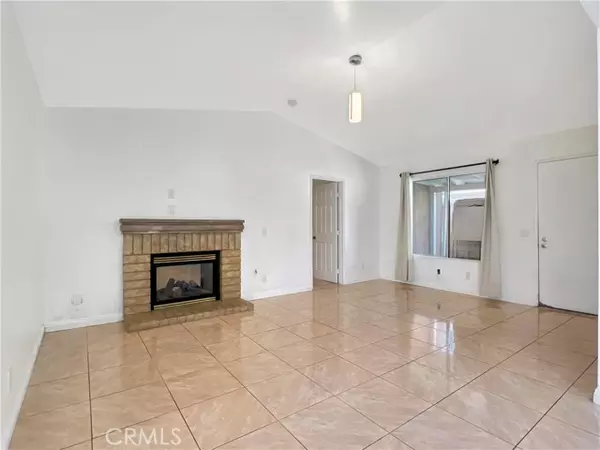 2810 Juniper Drive, Palmdale, CA 93550