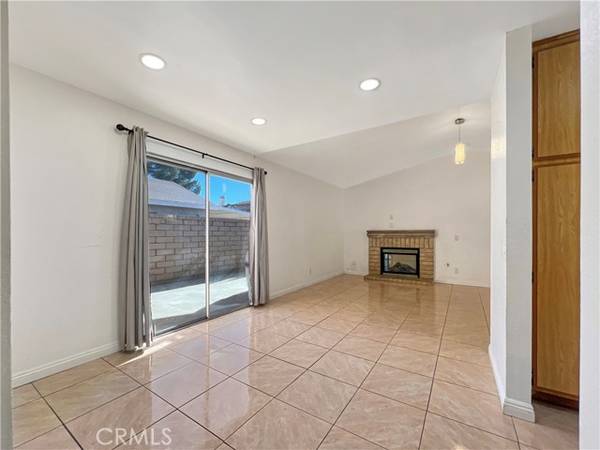 Palmdale, CA 93550,2810 Juniper Drive