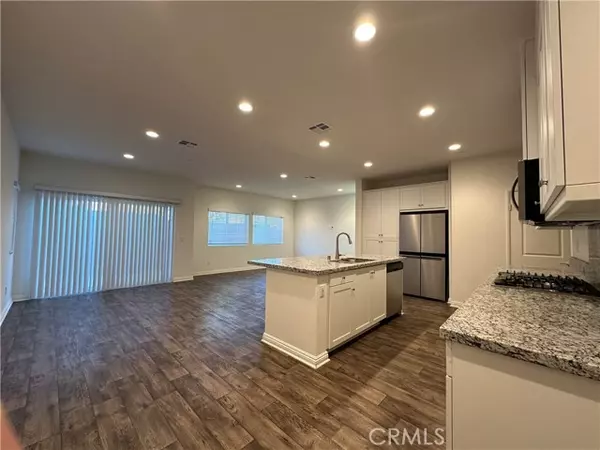 Fontana, CA 92336,7245 Crescendo Lane