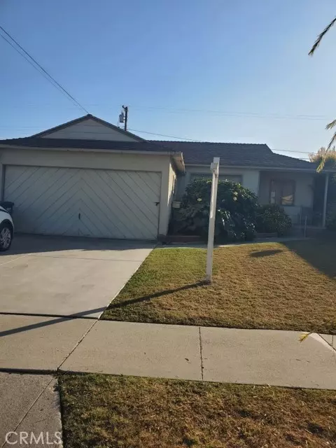 2612 Denmead Street, Lakewood, CA 90712