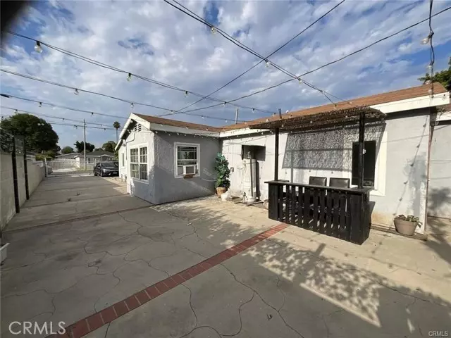 Carson, CA 90745,813 E Lincoln Street