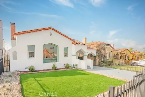 6815 Haas Avenue, Los Angeles, CA 90047