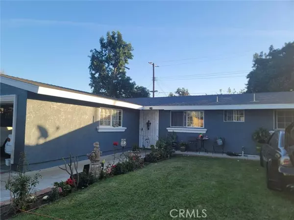 2214 Mark Street, Santa Ana, CA 92703