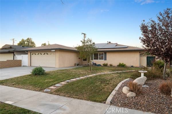 9945 Walnut Grove Avenue, Riverside, CA 92503