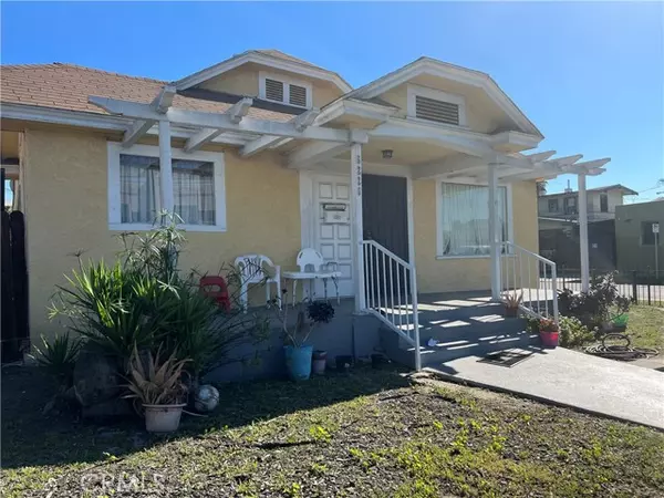 1349 W 53rd Street, Los Angeles, CA 90037