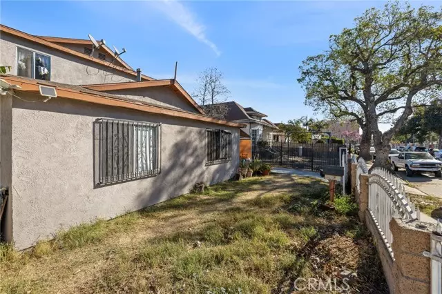 1165 E 24th Street, Los Angeles, CA 90011