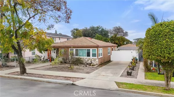 6670 Olive Avenue, Long Beach, CA 90805