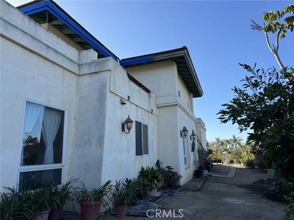 320 Camino De La Cima, San Marcos, CA 92078