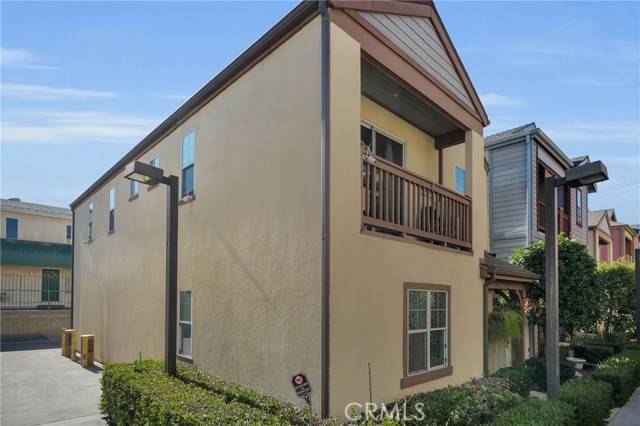 8856 Burnet Avenue, North Hills, CA 91343