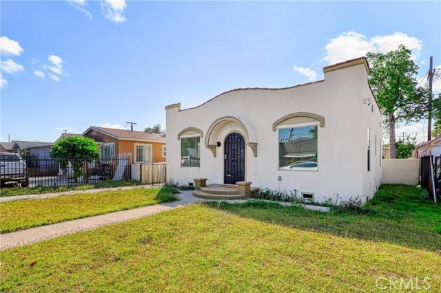 1622 W 66th Street, Los Angeles, CA 90047