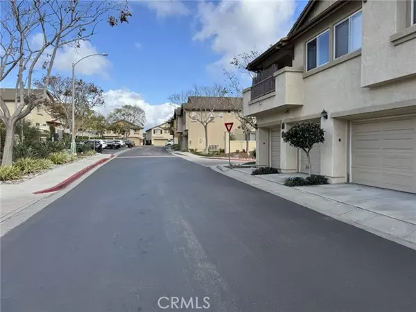 San Diego, CA 92131,10294 Scripps Poway Pkwy #4