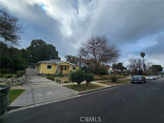 436 W Alvarado Street, Pomona, CA 91768
