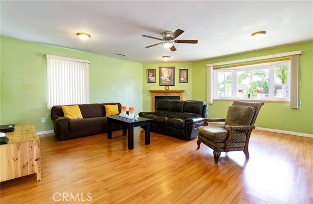 Whittier, CA 90606,10934 Balfour Street