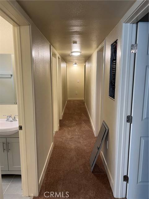 Los Angeles, CA 90003,330 E 99th Street