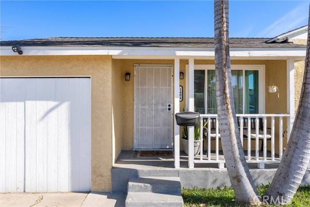Compton, CA 90221,1404 S Poinsettia Avenue