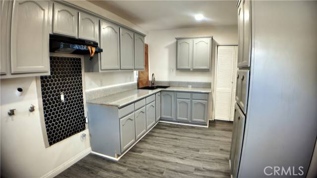 Compton, CA 90220,843 W Brazil Street