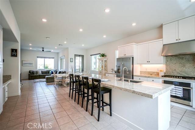 Anaheim, CA 92805,1882 S Westside Drive #49