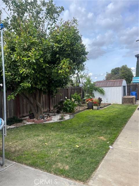 889 MAGRATH AVE, Manteca, CA 95337