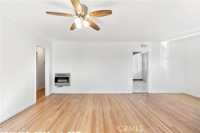 Lakewood, CA 90712,6142 Pearce Avenue