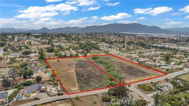 Riverside, CA 92508,0 Moss