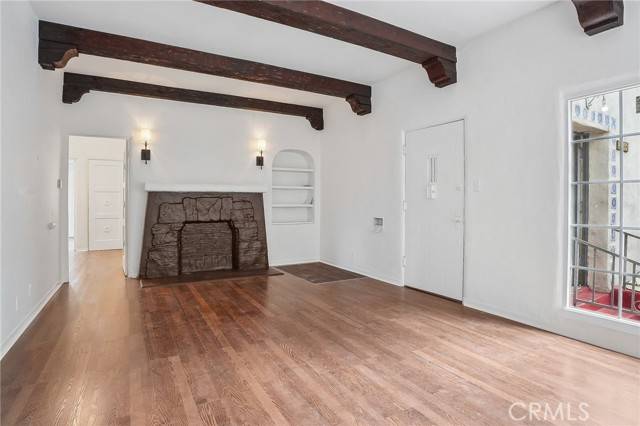 Los Angeles, CA 90008,4235 Garthwaite Avenue