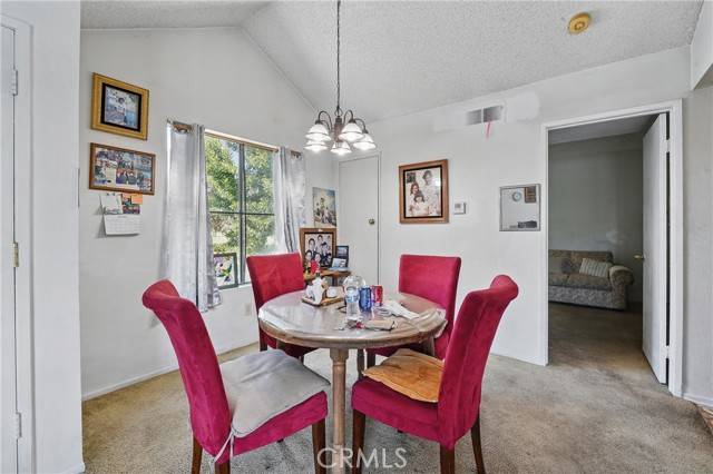 Downey, CA 90242,7300 Quill Dr #207