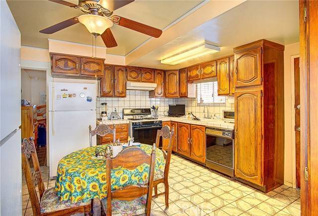 Huntington Park, CA 90255,2947 Flower Street