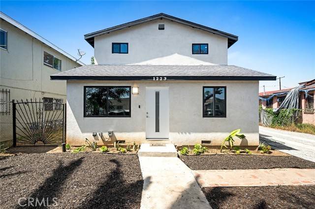 1223 W 90th Street, Los Angeles, CA 90044