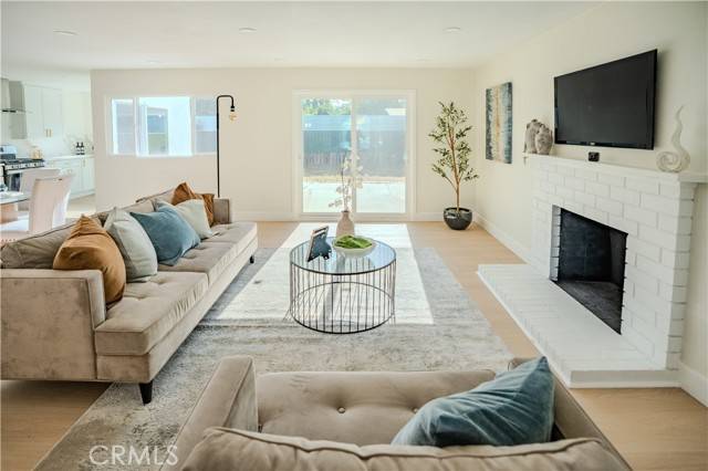 North Hollywood, CA 91605,8213 Ethel Avenue