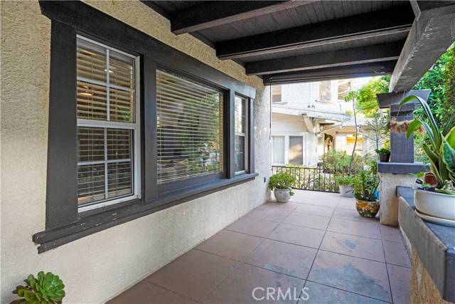 1914 S West View Street, Los Angeles, CA 90016
