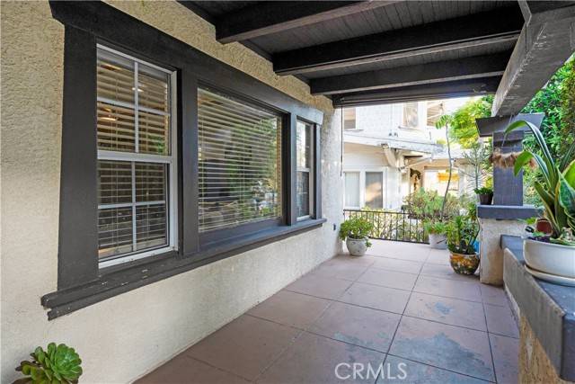 1914 S West View Street, Los Angeles, CA 90016