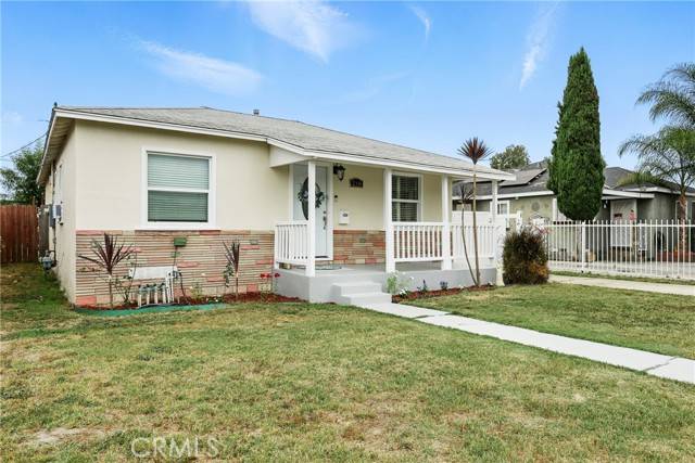 210 W Tichenor Street, Compton, CA 90220