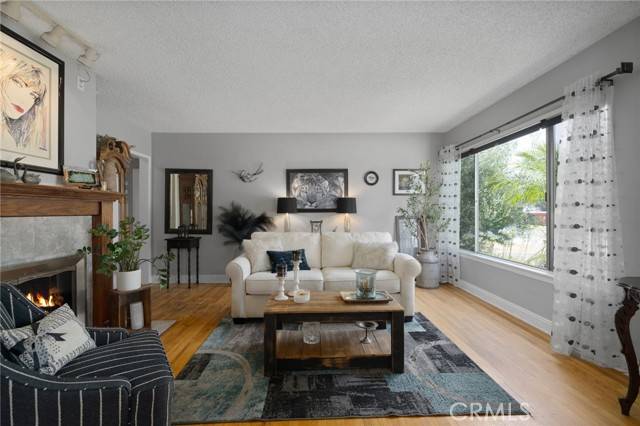 Glendora, CA 91740,708 S Vecino Drive