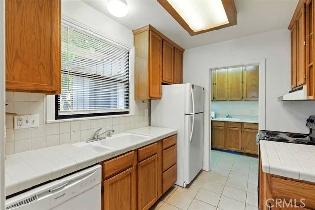 Sacramento, CA 95820,4041 57TH STREET
