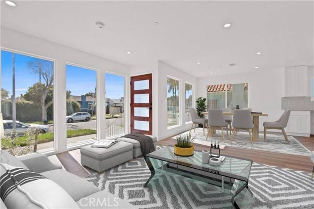 3031 Vineyard Avenue, Los Angeles, CA 90016