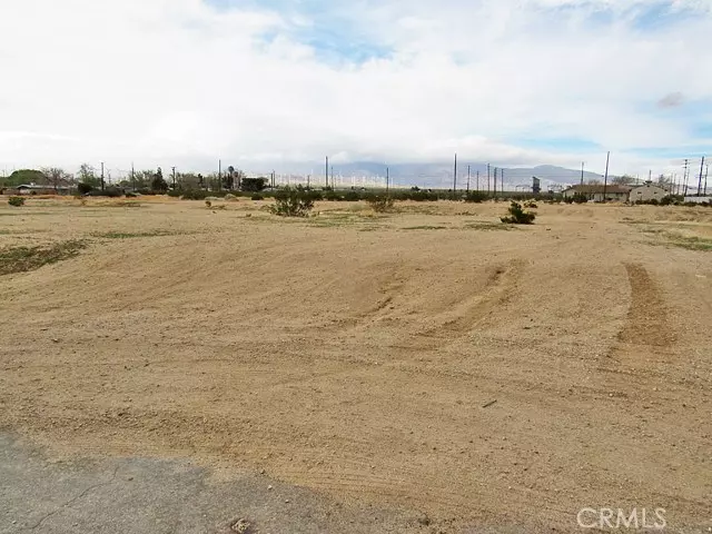 0 Milton, Mojave, CA 93501