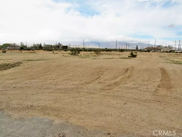 0 Milton, Mojave, CA 93501