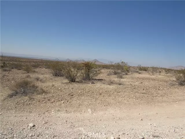 0 Leaping Lizard, Apple Valley, CA 92307