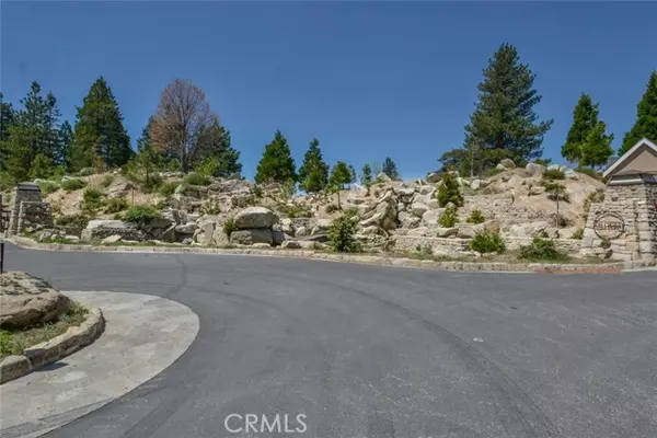 Lake Arrowhead, CA 92352,284 Hidden Forest