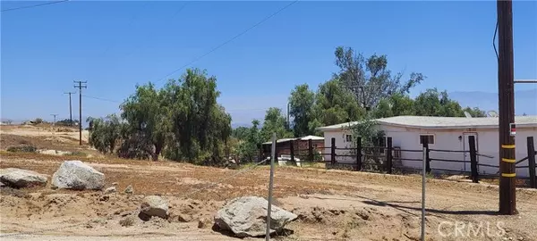 Perris, CA 92570,0 DARIN