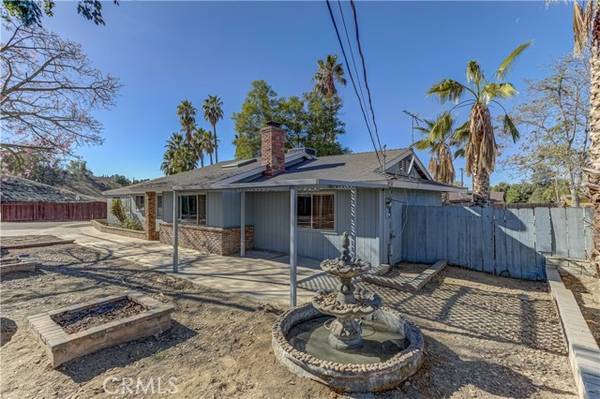 33342 Oak Glen Road, Yucaipa, CA 92399