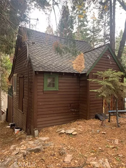 Lake Arrowhead, CA 92352,644 Victoria Court