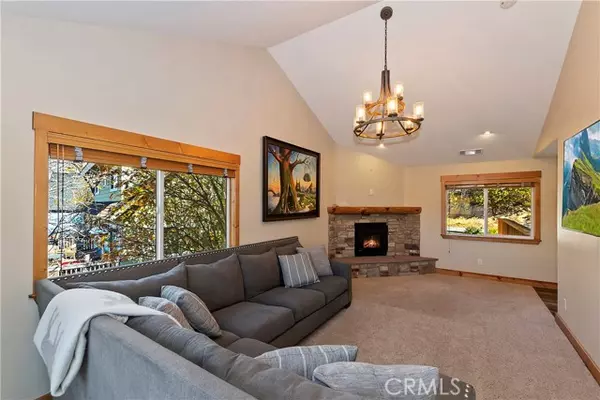 Lake Arrowhead, CA 92352,1354 Sequoia Drive