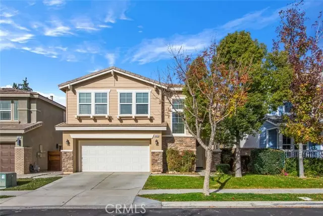 33425 Wallace Way, Yucaipa, CA 92399