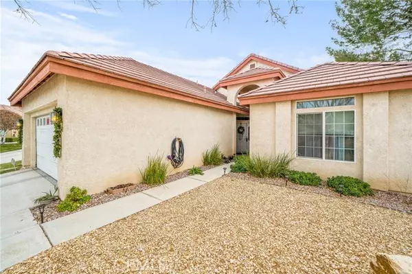 Apple Valley, CA 92308,19541 Northstar Court