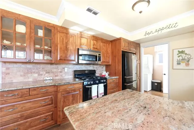 35124 Bella Vista Drive, Yucaipa, CA 92399