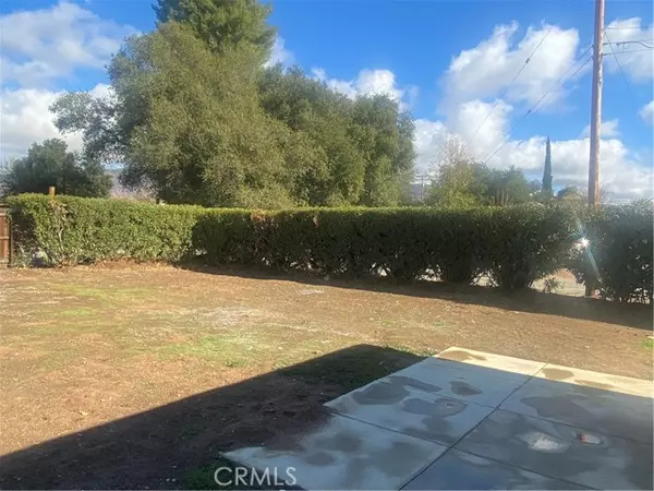 Yucaipa, CA 92399,13352 Harmony Lane